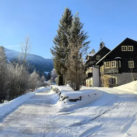 Apartment Bergnest Im Prielkreuz - Grosses Im Und Wandergebiet